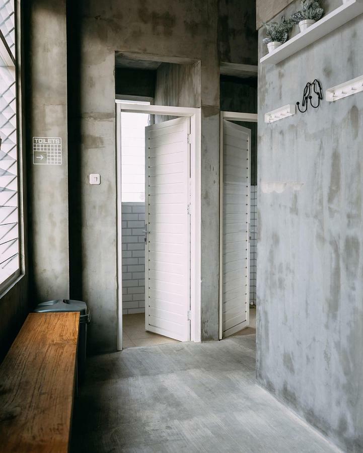 So! Boutique Hostel Malang Ngoại thất bức ảnh