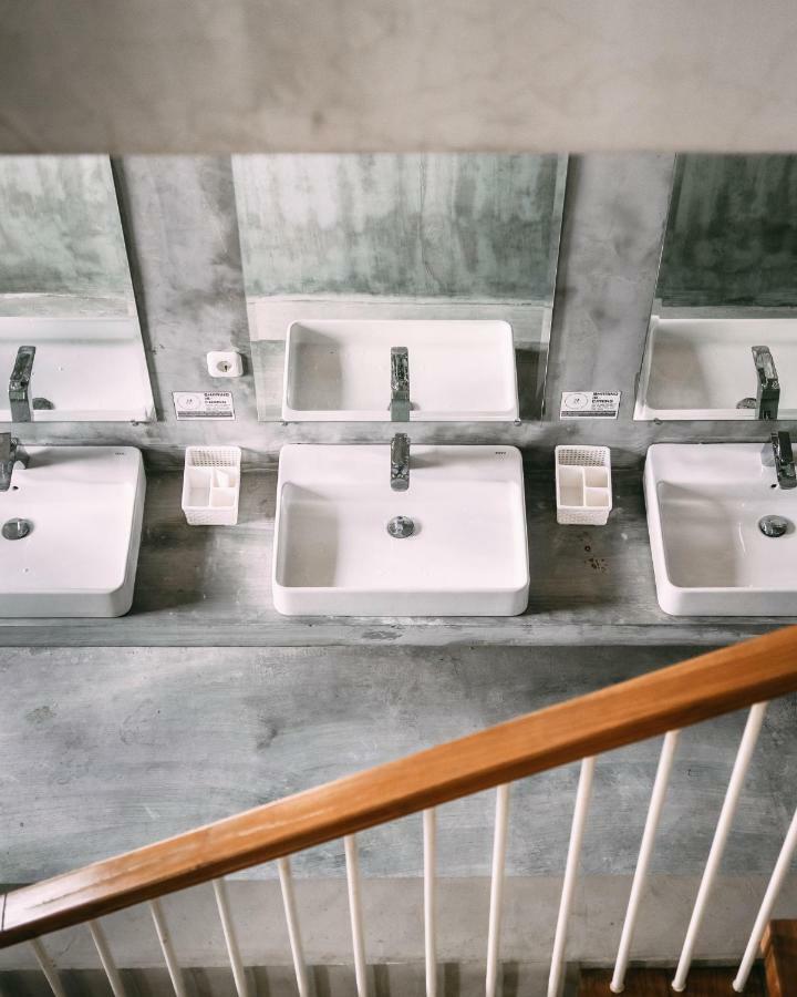 So! Boutique Hostel Malang Ngoại thất bức ảnh